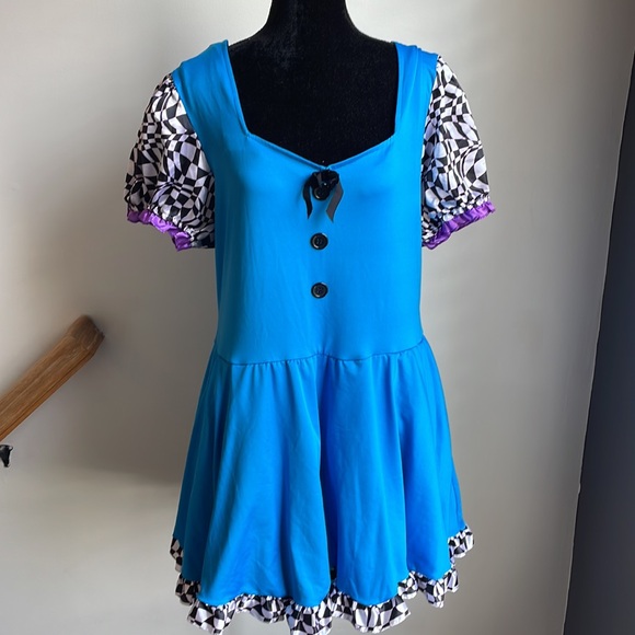 Alice in Wonderland Costume Dress - Picture 4 of 4